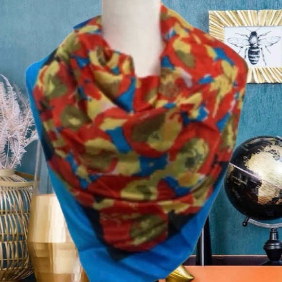 Accessories - EUC Vintage Silk Multicolor Scarf Size:  32x33